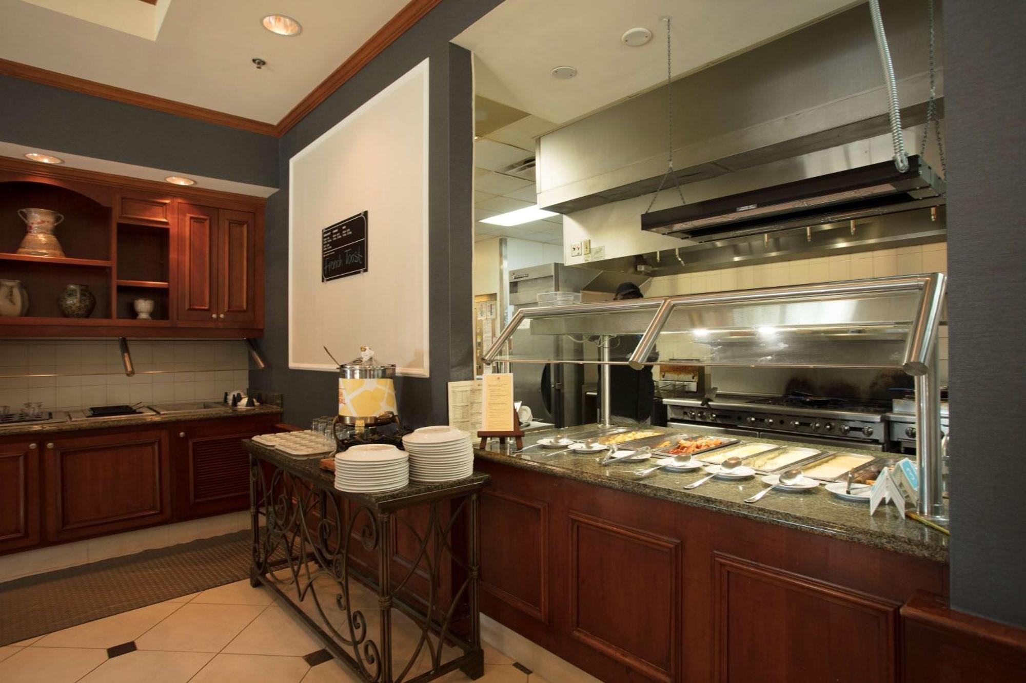 Courtyard By Marriott Athens Downtown Hotel Bagian luar foto