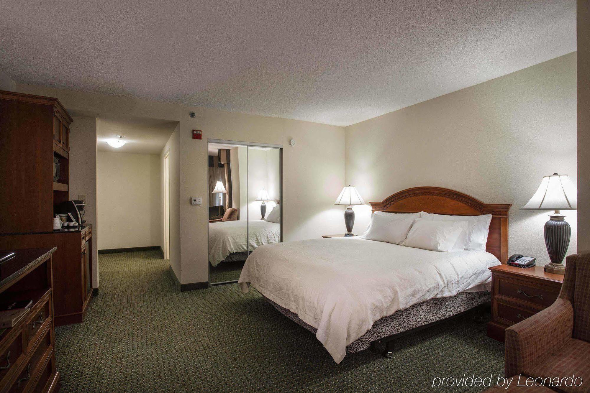 Courtyard By Marriott Athens Downtown Hotel Bagian luar foto