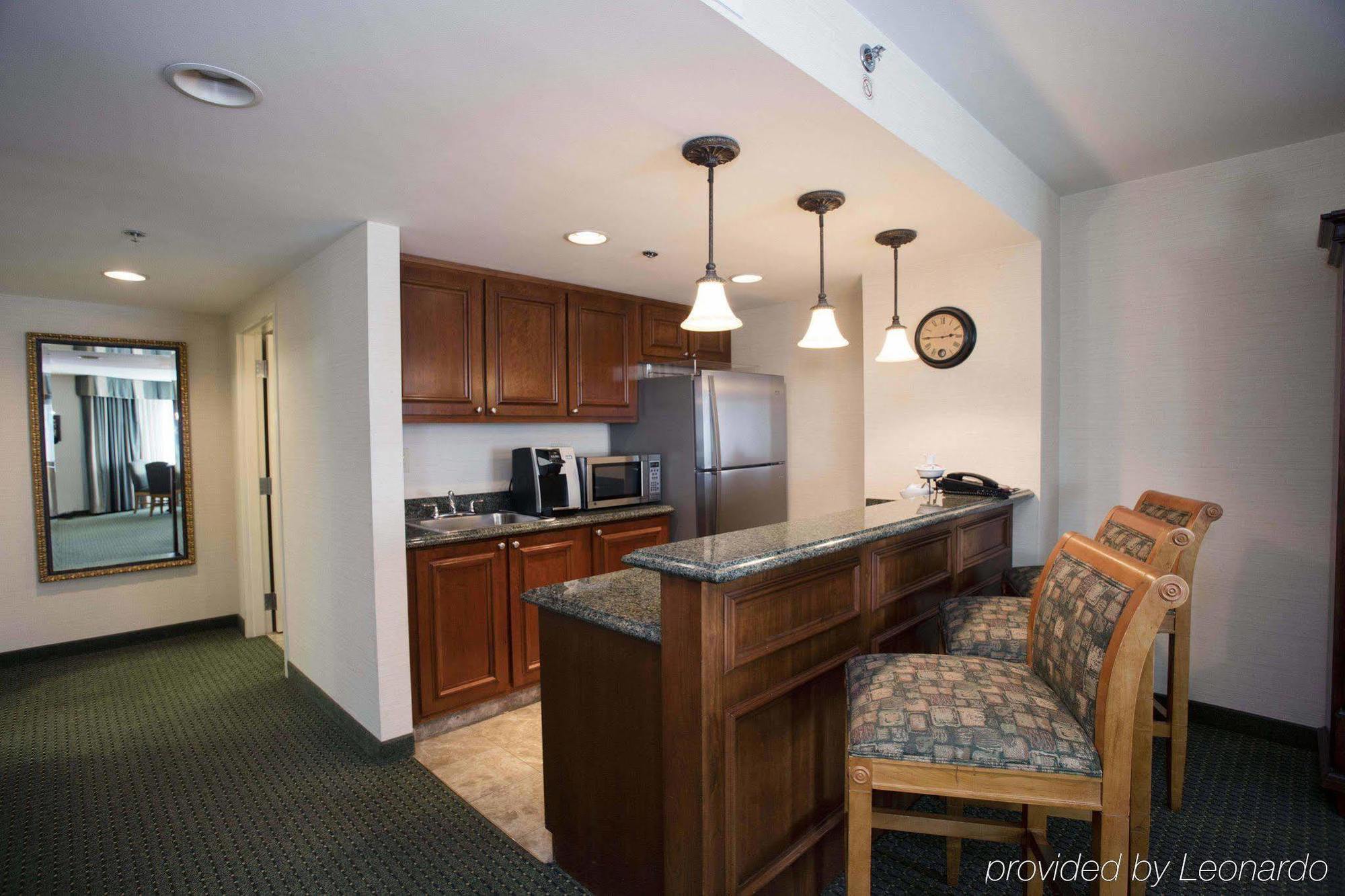Courtyard By Marriott Athens Downtown Hotel Bagian luar foto