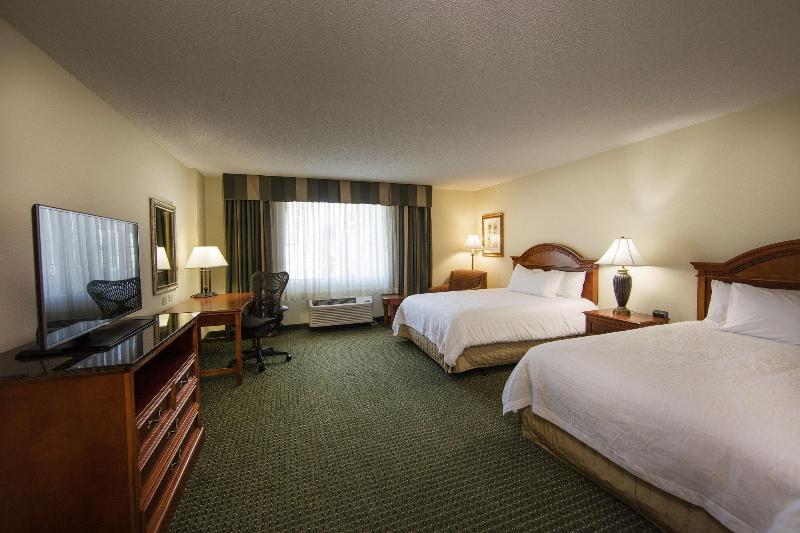 Courtyard By Marriott Athens Downtown Hotel Bagian luar foto
